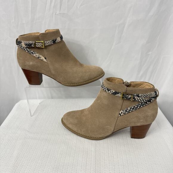 Vionic Upton Ankle Boots Women's 6.5 Suede Booties - Picture 7 of 9
